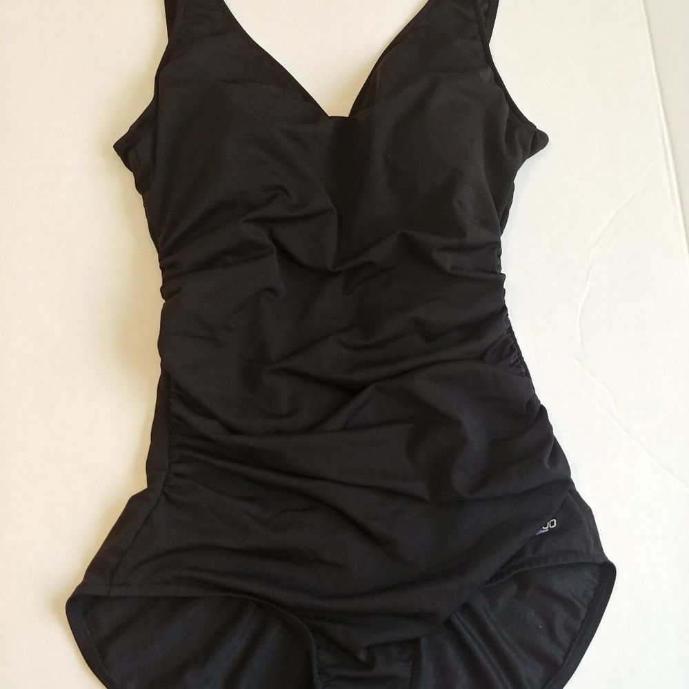 Sz 14 Speedo one piece